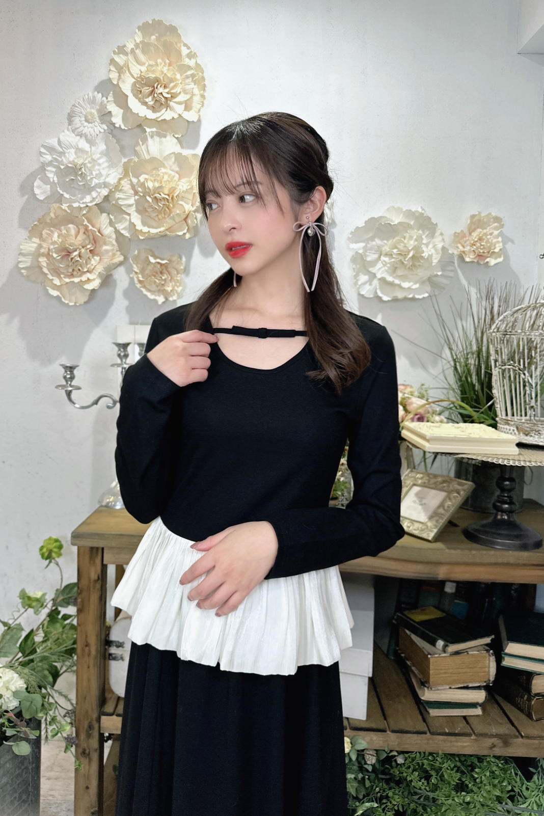 french frill hem strap neck set up