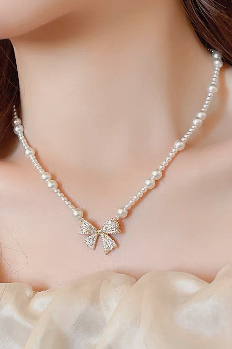 Vintage Muse Pearl Ribbon