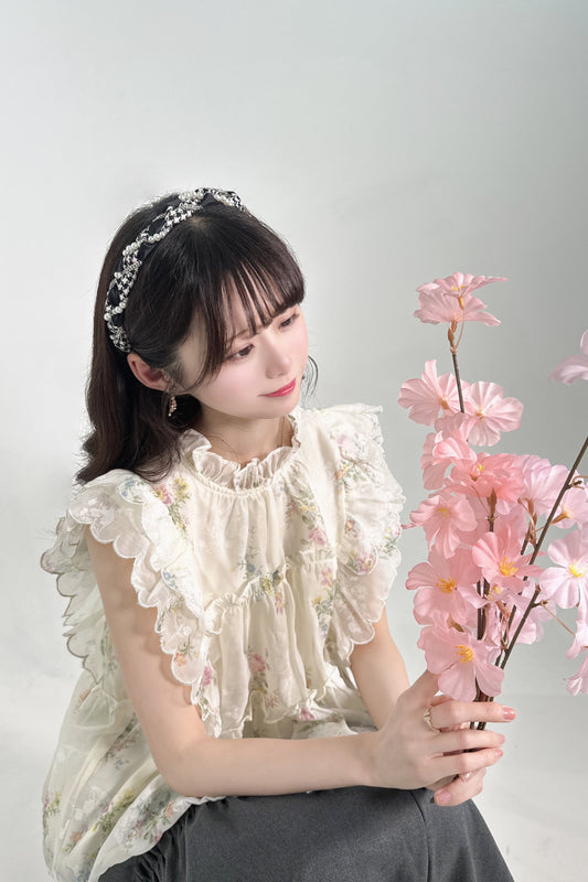 Pretty in Pearls Headband