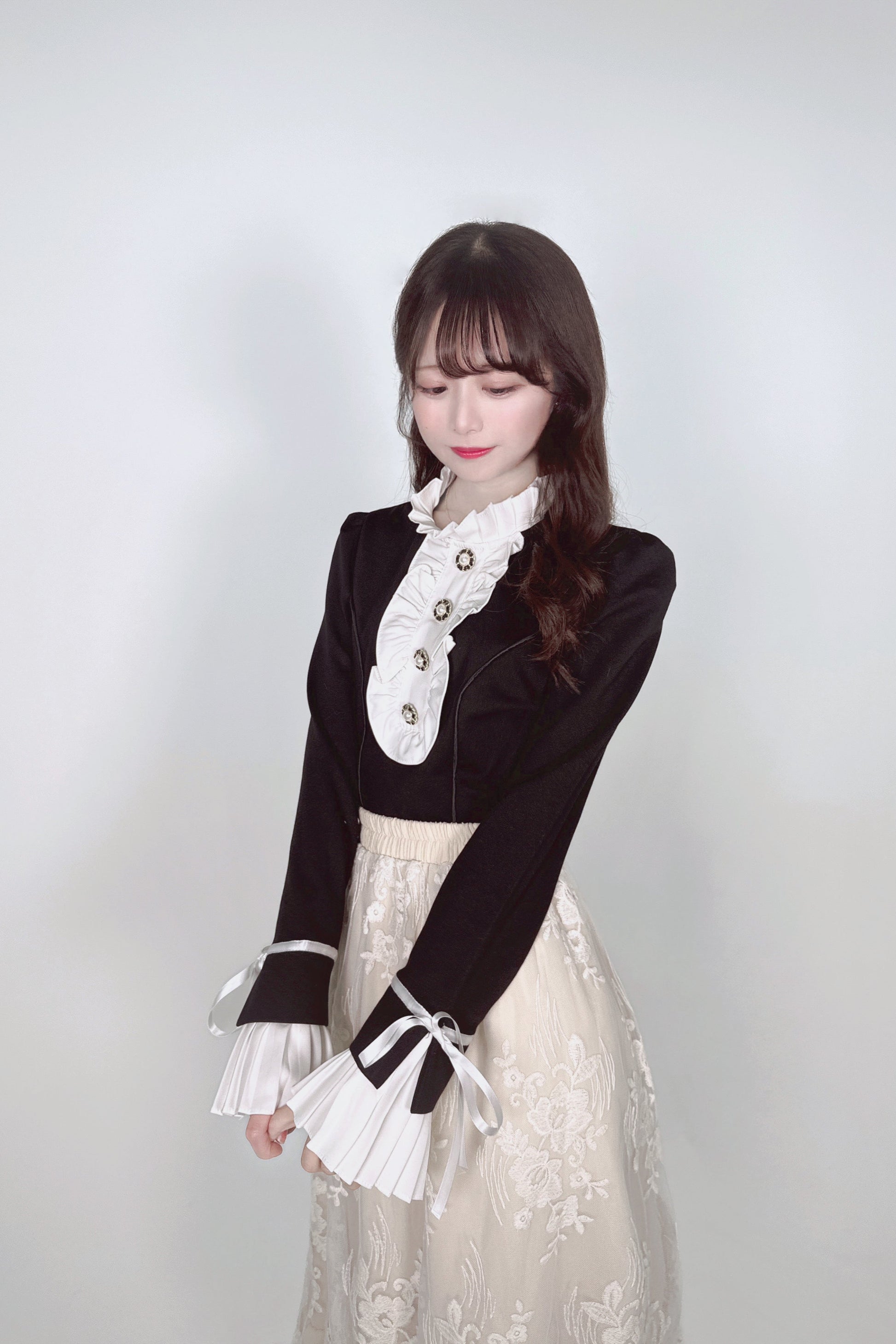 Royal Ruffle Blouse　