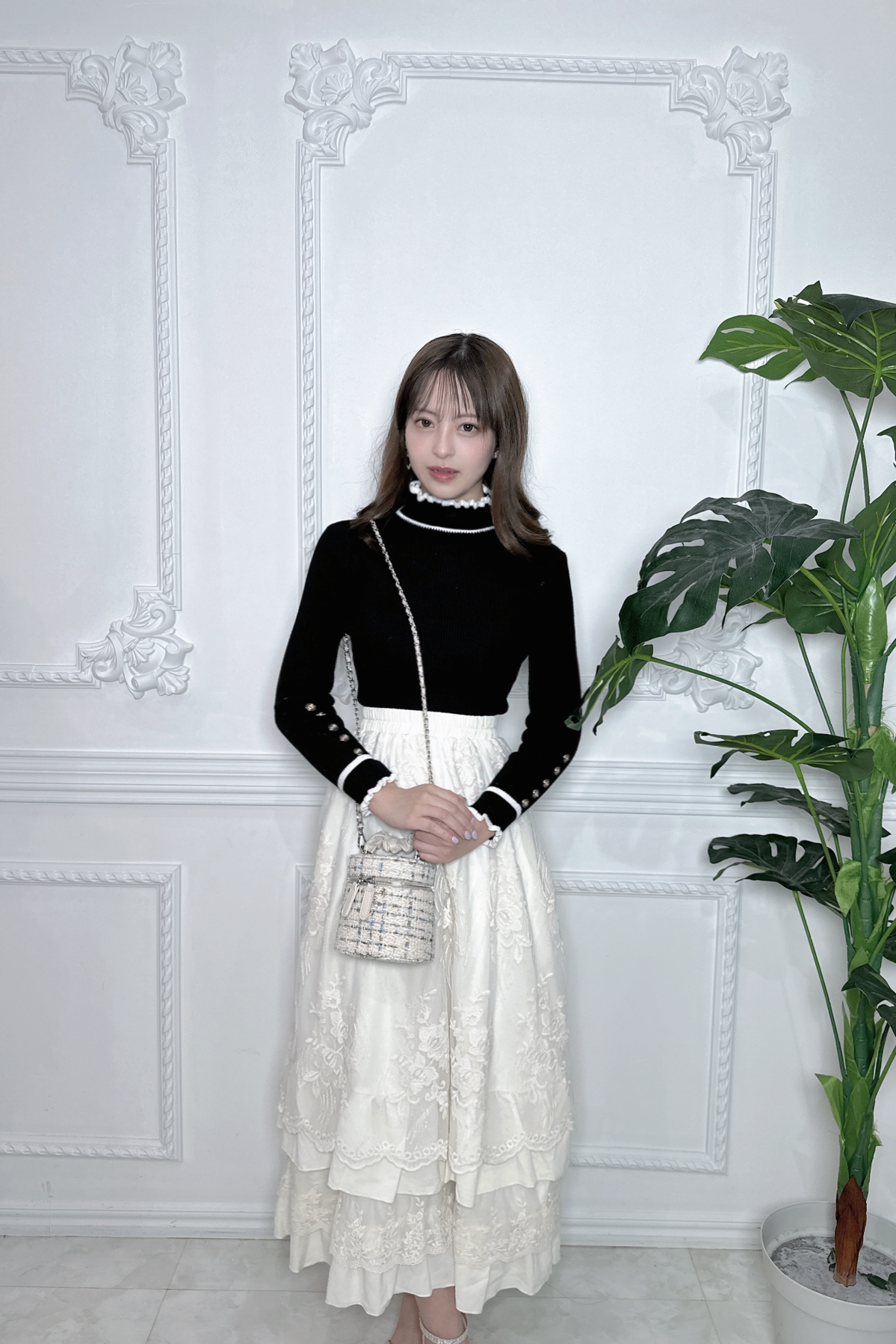 French Embroidery Lace Frill High Waist Skirt　